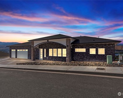 2908 N Breckenridge Drive, East Wenatchee