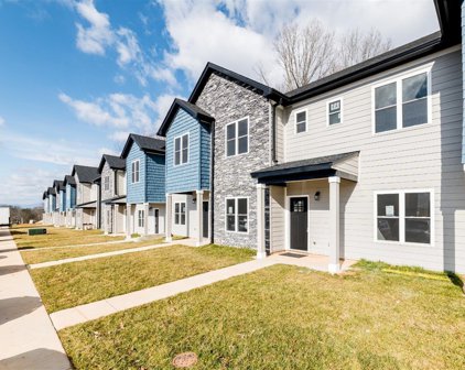 90 Melissa Lane, Lynchburg