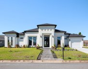 2 Palmer Court, Laguna Vista image