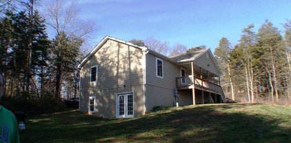 140 Guard Rd, Middletown