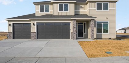 8701 Silver Mound Dr., Pasco