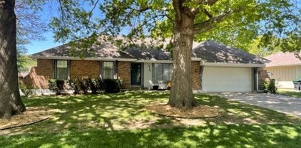 616 SE Adobe Street, Lee's Summit