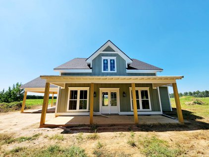 408 WINIFRED RD, Leesburg