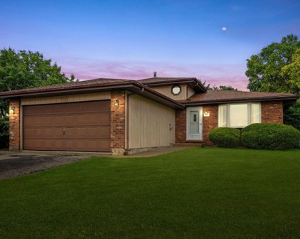 780 Honeytree Drive, Romeoville
