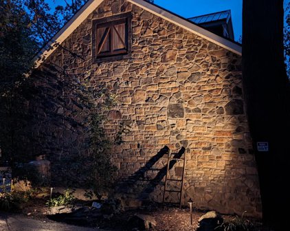 2742 Hill Rd, Reading