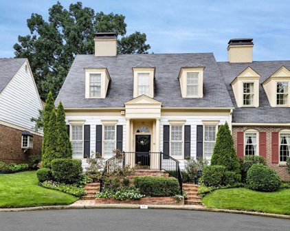11 Windsor, Little Rock