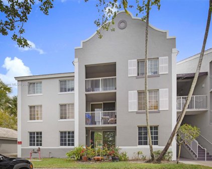 631 Sw 111th Ln Unit #101, Pembroke Pines