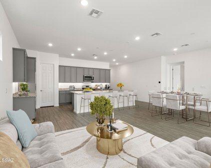10678 W Larkhill, Marana