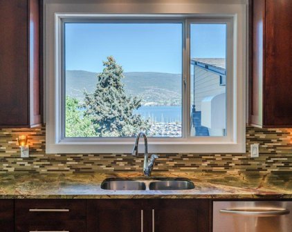 5715 GOWANS Street, Summerland