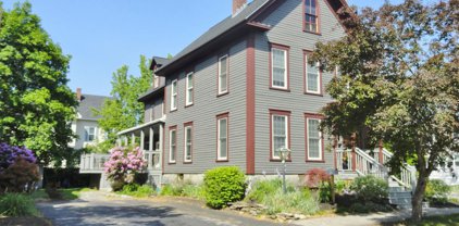 16 Grove Street, Concord
