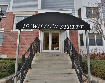 16 Willow Street Unit 410, Melrose
