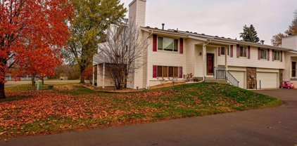 3806 Laurel Court, Eagan
