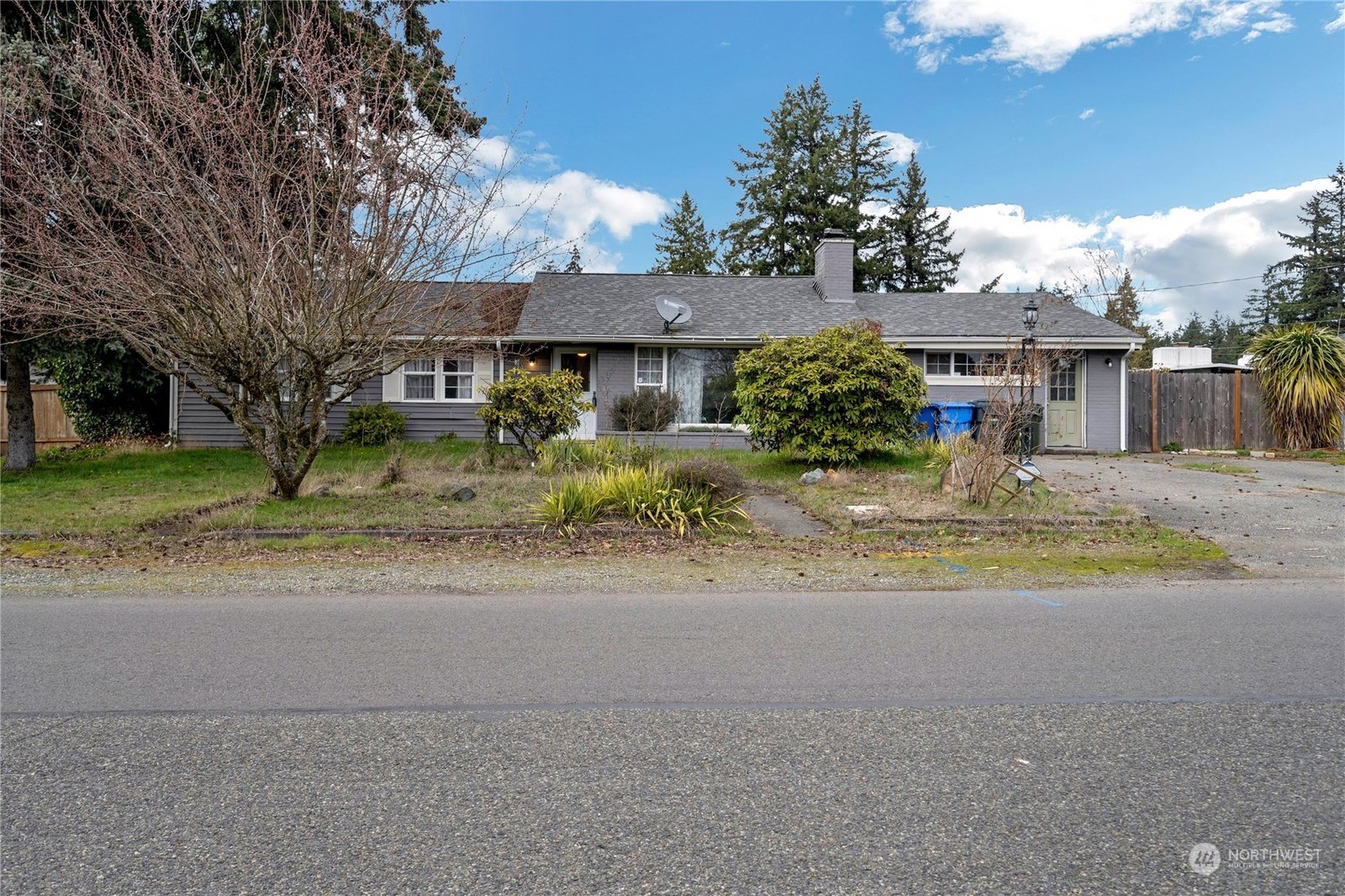 3011 92nd Street S, Lakewood MLS 2044996 Skyline Properties, Inc