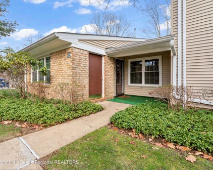 19 Firethorn Circle Unit 348, Red Bank