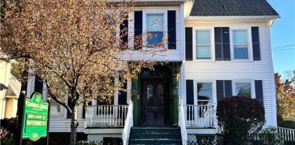 260 East  Avenue, Lockport-City-290900