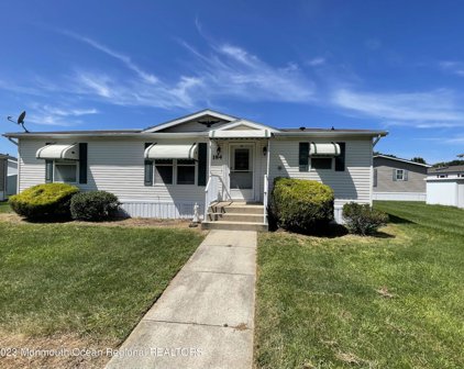 184 Farm Road, Freehold