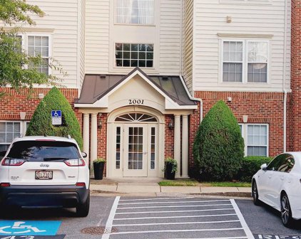 2001 Connor Ct Unit #704E, Bowie