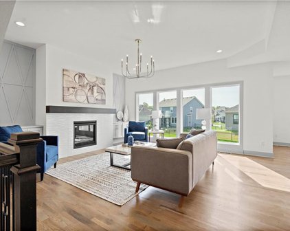 2067 NW O'Brien Lane, Lee's Summit