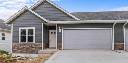 602 Madison Avenue Unit 33, Milton