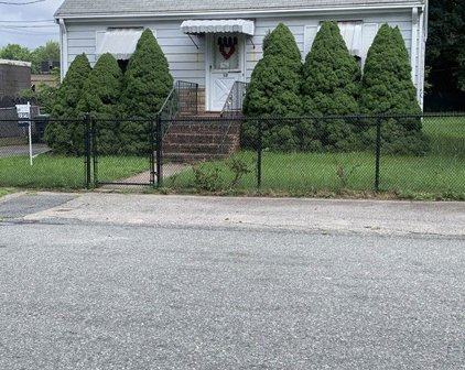 12 Bingham Avenue, Dedham