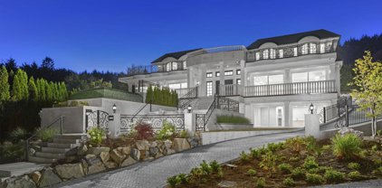 1445 Sandhurst Place, West Vancouver