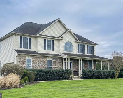 992 White Marsh Rd, Centreville