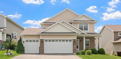 1495 Mills Drive, Chanhassen