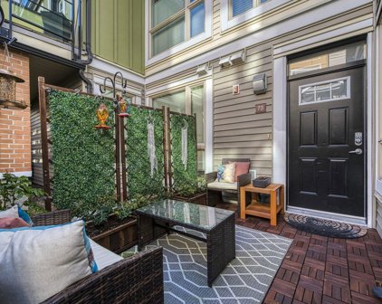 728 W 14th Street Unit 73, North Vancouver