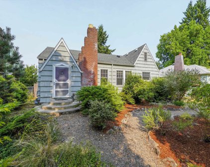 1915 19th St, Salem