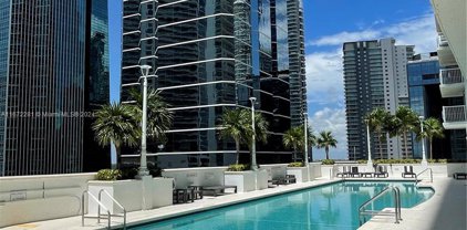 1200 Brickell Bay Dr Unit #2821, Miami