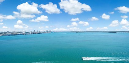 520 Brickell Key Drive Unit #PH03, Miami