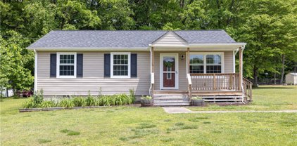 11204 James River Drive, Prince George
