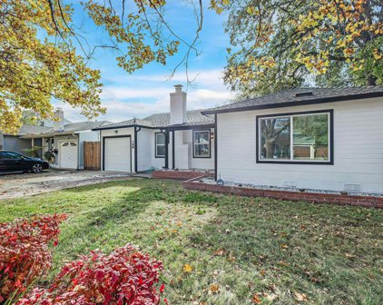 106 Cordova Way, Concord