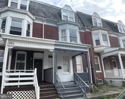 720 W Princess St, York