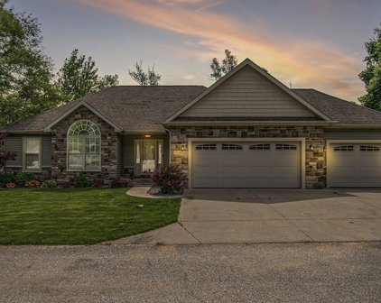 1122 Bellhaven Drive, Mishawaka
