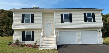 Bobbi Ct Unit #LOT 8B, Berkeley Springs