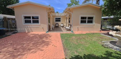1825 Ne 174th St, North Miami Beach