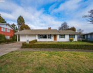 239 STERLING DR, Eugene image