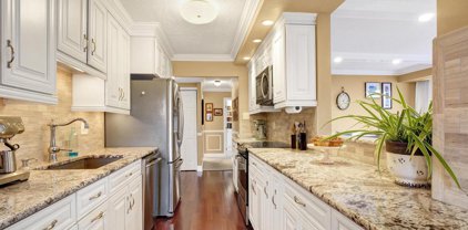 1401 N Rhodes St Unit #205, Arlington