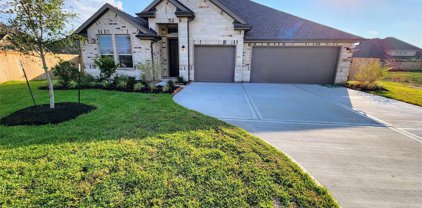 13511 Sacred Oaks Drive, Mont Belvieu