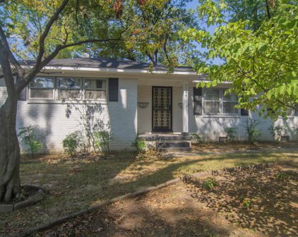 5246 Laurie Ln, Memphis