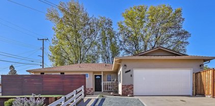 1160 Rolling Hill Way, Martinez