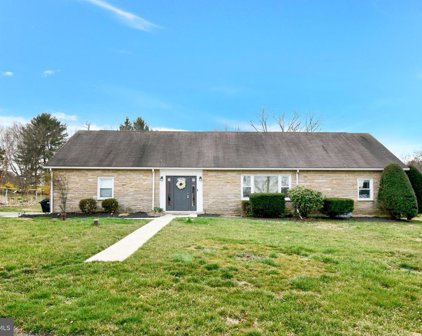 701 Old Liberty Rd, Sykesville