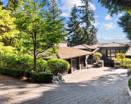 4668 W Clovelly Walk, West Vancouver