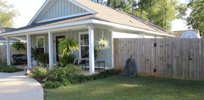 53 Second Avenue, Lucedale