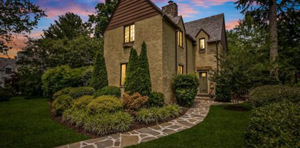 310 Taplow Rd, Baltimore