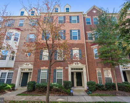 908 Hall Station Dr Unit #206, Bowie