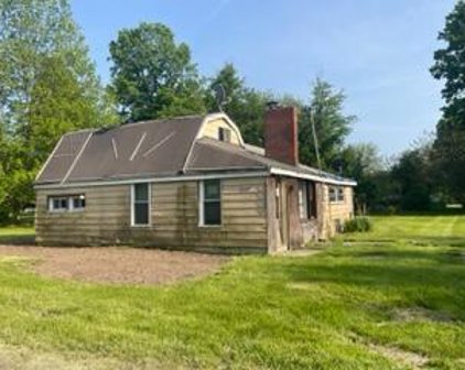 12497 Brown Road, Pulaski Twp