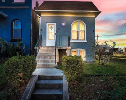 4940 Shaw  Avenue, St Louis