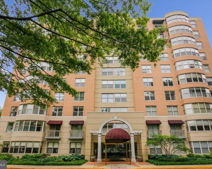 5000 Battery Ln Unit #305, Bethesda